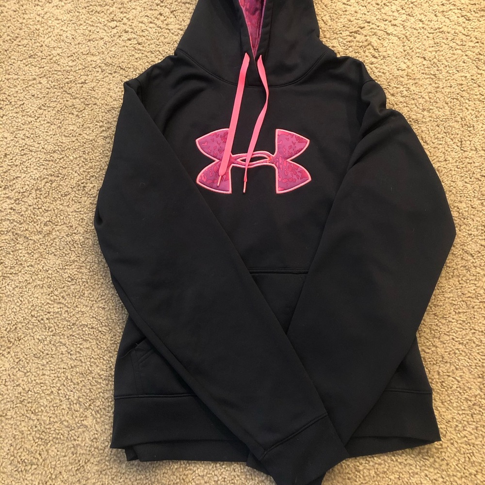 Under armour sweatshirt